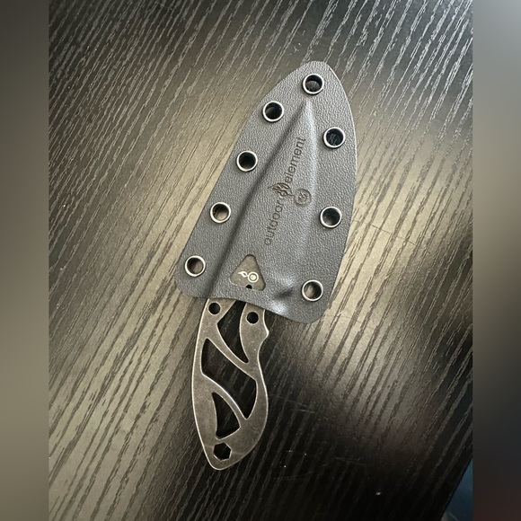 Phoenix Feather Knife - Picture 2 of 2